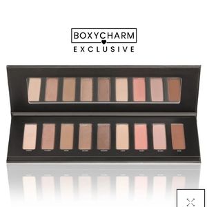 Studio makeup ease to wear palette